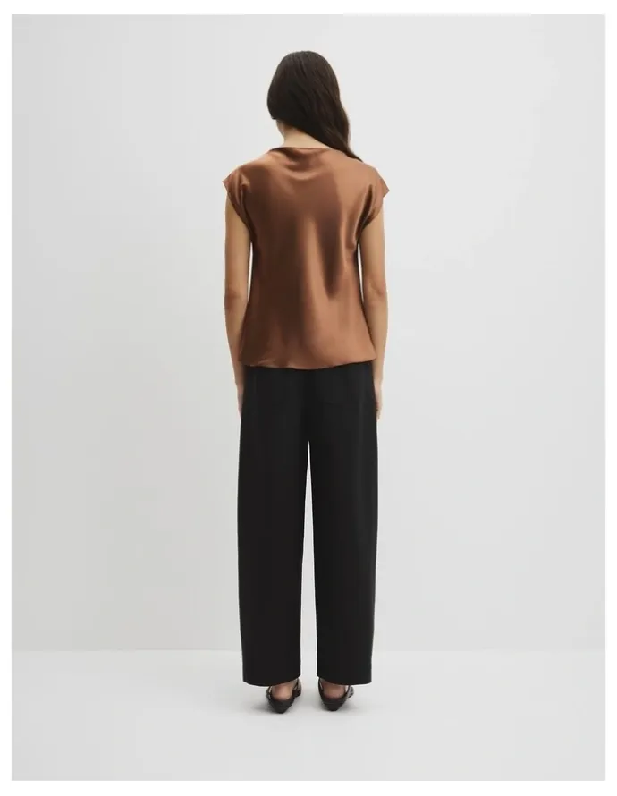 Country Road Satin Shell Top in Deep Chestnut