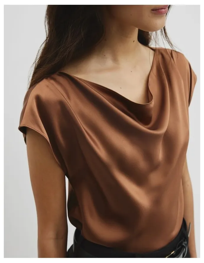 Country Road Satin Shell Top in Deep Chestnut