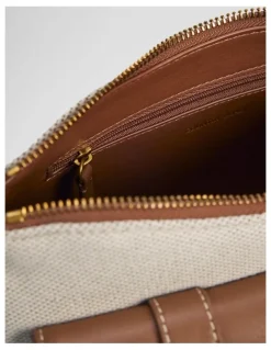 Country Road Stud Detail Shoulder Bag in Tan