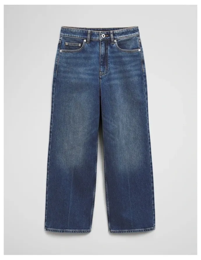 Country Road Classic High Rise Wide Leg Jean in Washed Indigo