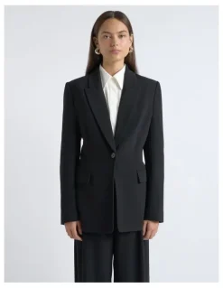 Cue Crepe Boyfriend Blazer
