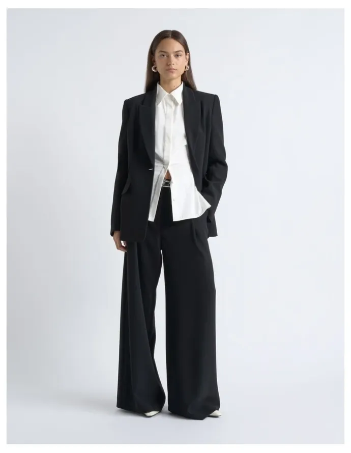 Cue Crepe Boyfriend Blazer