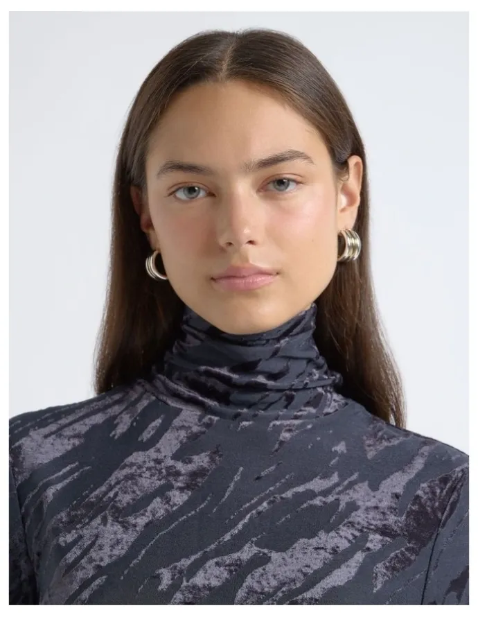 Cue Flocked Long Sleeve Top