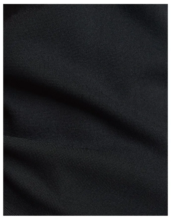 Cue Milano Long Sleeve V Neck Knit
