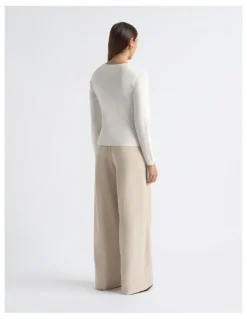 Cue Milano Long Sleeve V Neck Knit