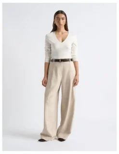 Cue Milano Long Sleeve V Neck Knit