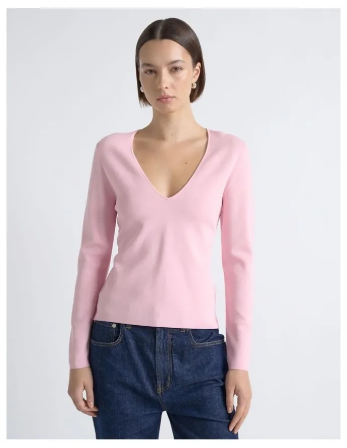 Cue Milano Long Sleeve V Neck Knit