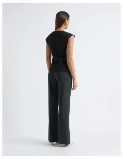 Cue Milano V-Neck Tank