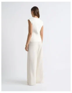 Cue Milano V-Neck Tank