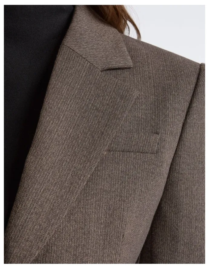 Cue Single Breasted Crop Blazer