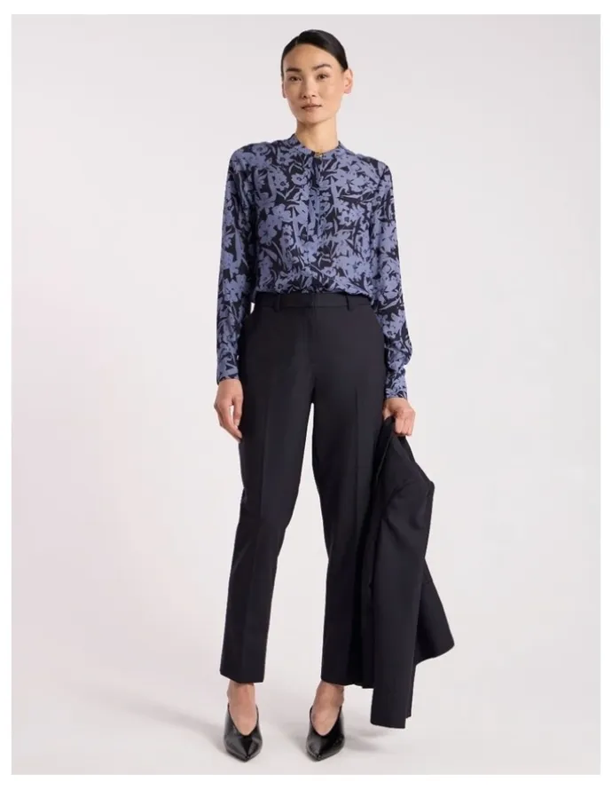 David Lawrence Celeste Tapered Pant in Ink