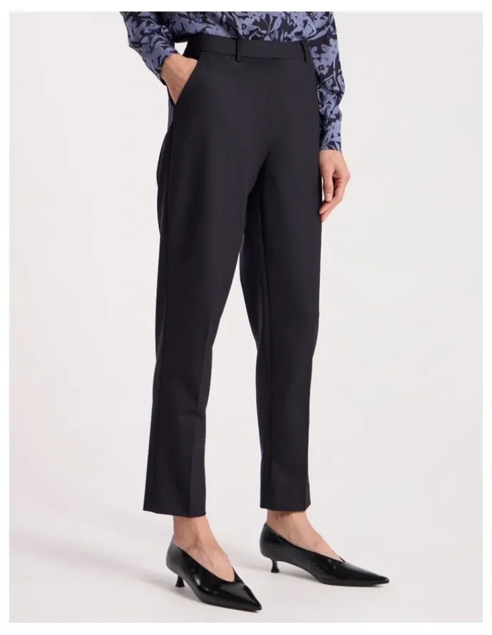 David Lawrence Celeste Tapered Pant in Ink