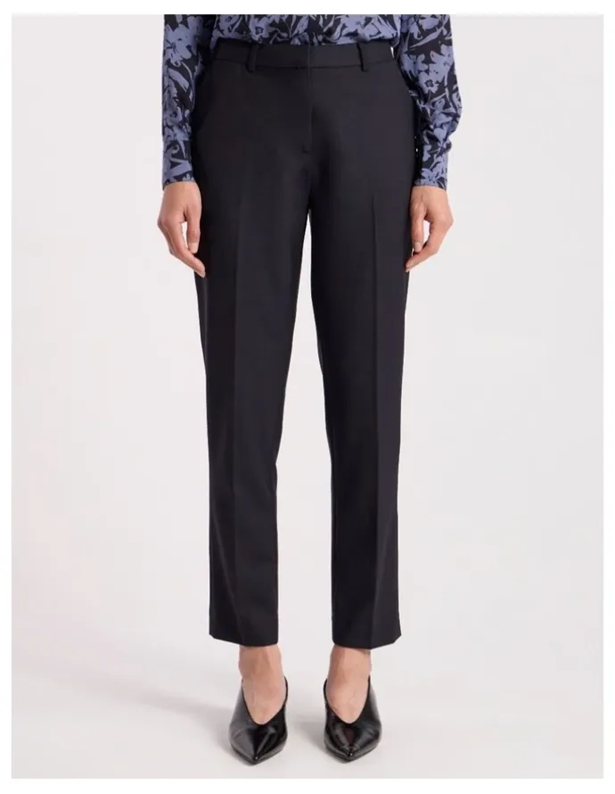 David Lawrence Celeste Tapered Pant in Ink