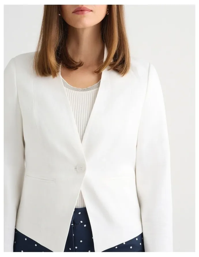 David Lawrence Liliosa Linen Blend Jacket in Ivory