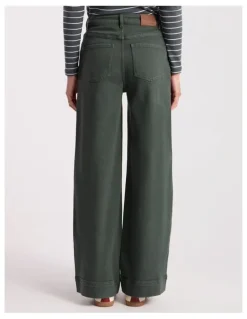 David Lawrence Lily Straight Leg Pant in Nori Green