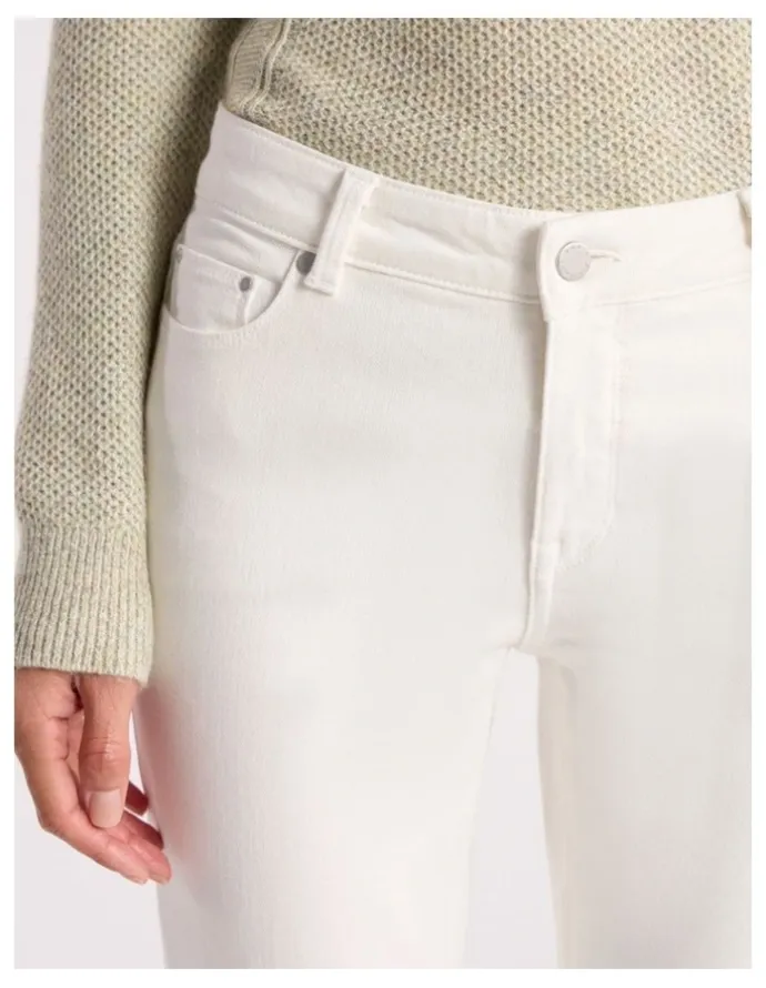 David Lawrence Amanda Slim Leg Jean in White