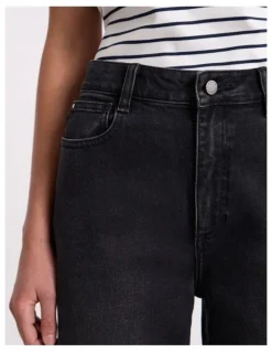 David Lawrence Hannah Crop Jeans in Washed Black