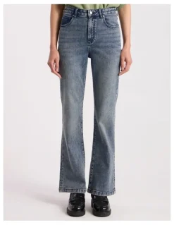 David Lawrence Shandie Kick Flare Jean in Antique Wash