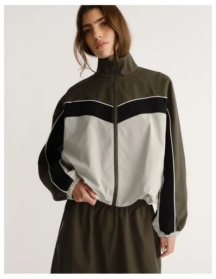 Decjuba D-Luxe Contrast Panel Parka