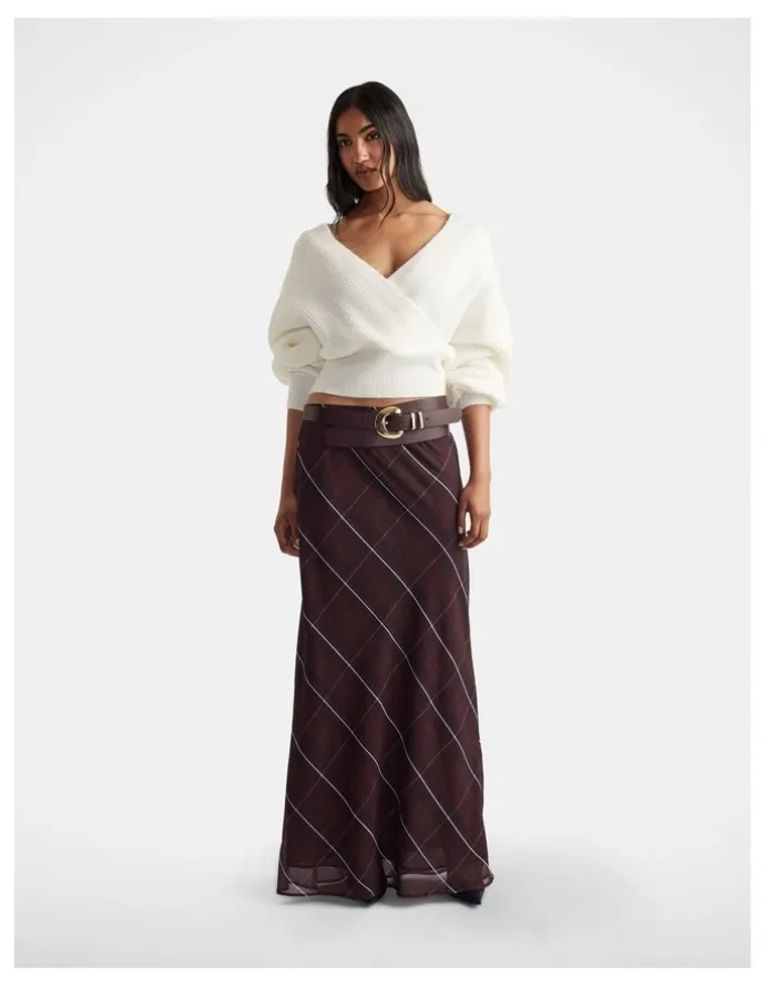 DECJUBA Harper Crossover Jumper in White