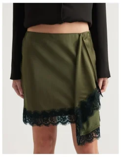 Decjuba Karla Lace Mini Skirt