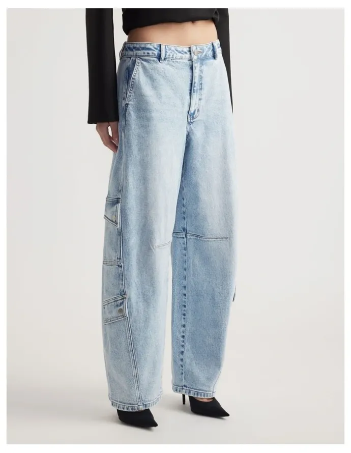 Decjuba Alexa Cargo Barrel Jean in East Coast Blue