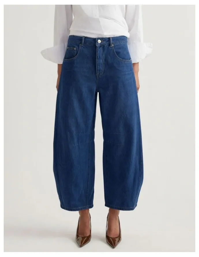 Decjuba Tilly Barrel Jean
