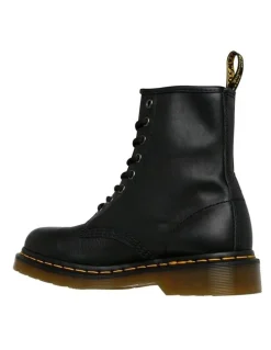 Dr Martens 1460 8 Eye Boots in Nappa Black