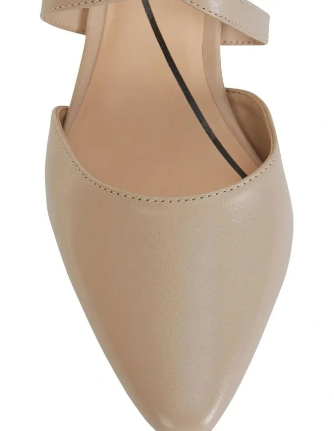 Easy Steps Addison Heeled Shoes in Nude Glove