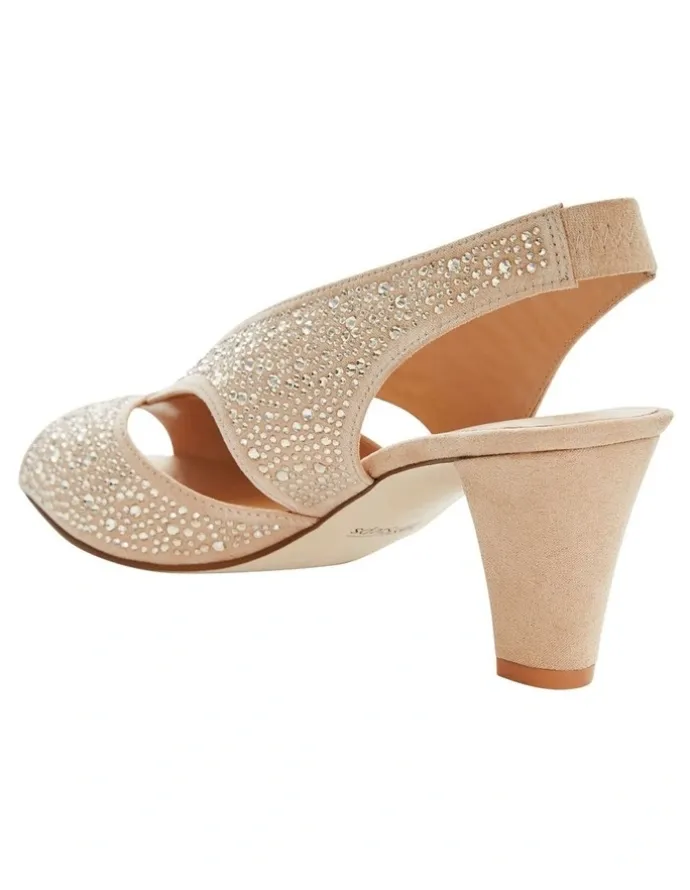 Easy Steps Angie Sandals in Champagne Fabric