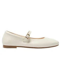 Easy Steps Athena Flat shoes in Ivory Leather