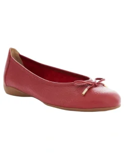 Easy Steps Azaria Flat Shoes in Red Leather