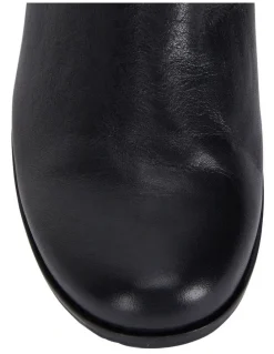 Easy Steps Brady Boots in Black Glove