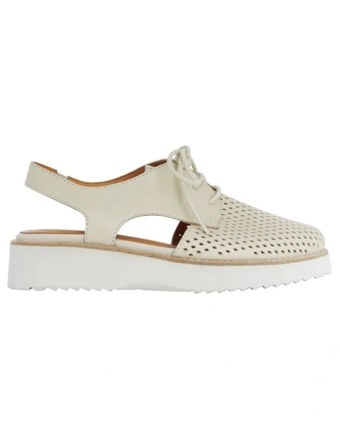Easy Steps Damaris Flat Shoes in Bone Leather