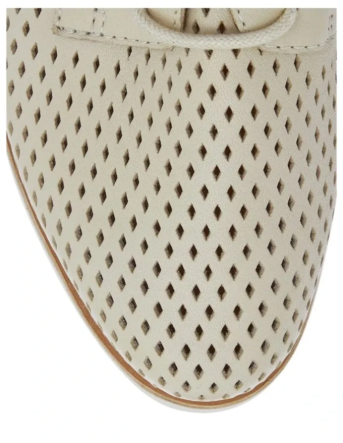 Easy Steps Damaris Flat Shoes in Bone Leather