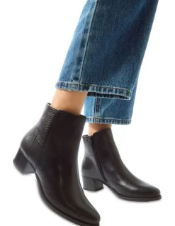 Easy Steps Dapper Glove Boots in Black