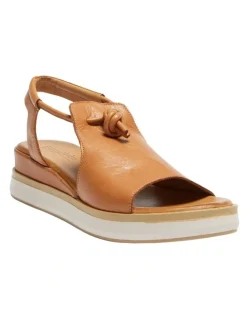 Easy Steps Deja Sandals in Cognac Glove