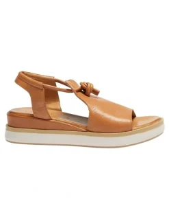 Easy Steps Deja Sandals in Cognac Glove