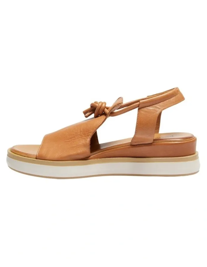 Easy Steps Deja Sandals in Cognac Glove