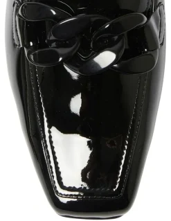 Easy Steps Domino Flat Shoes in Black Crinkle Patent Leather