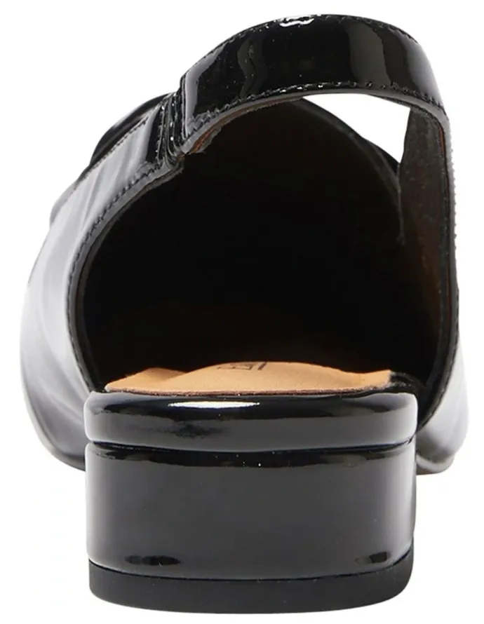 Easy Steps Domino Flat Shoes in Black Crinkle Patent Leather
