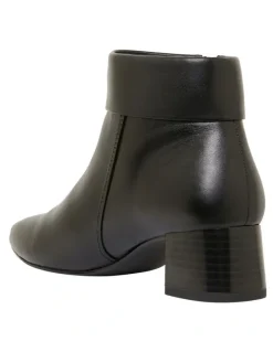 Easy Steps Edward Black Glove Boots