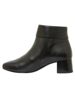 Easy Steps Edward Black Glove Boots