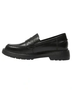 Easy Steps Eleanor Flat Shoes in Black