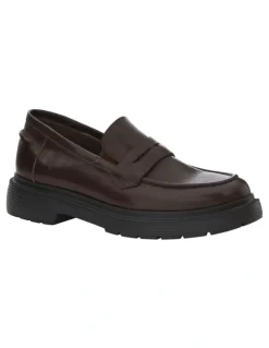 Easy Steps Eleanor Loafers in Chocolate Leather