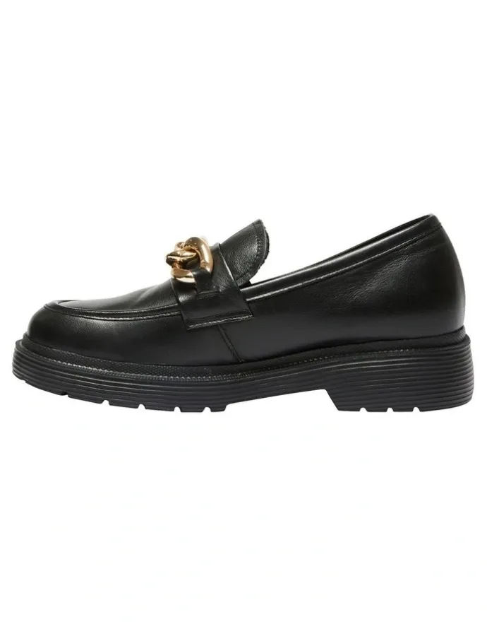 Easy Steps Eloise Flat Shoes in Black