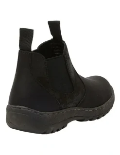 Easy Steps Emmett Boots in Black Micro