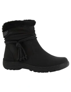 Easy Steps Eskimo Boots in Black Black
