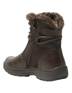 Easy Steps Eskimo Boots in Chocolate Micro