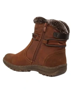 Easy Steps Eskimo Tan Micro Boot